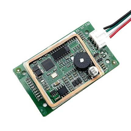 Modulo lettore di schede a doppia frequenza